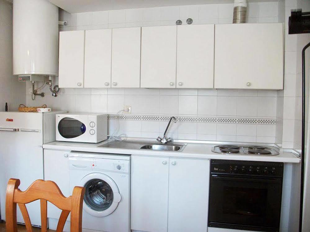 Apartamentos 3000 Jaca Bagian luar foto