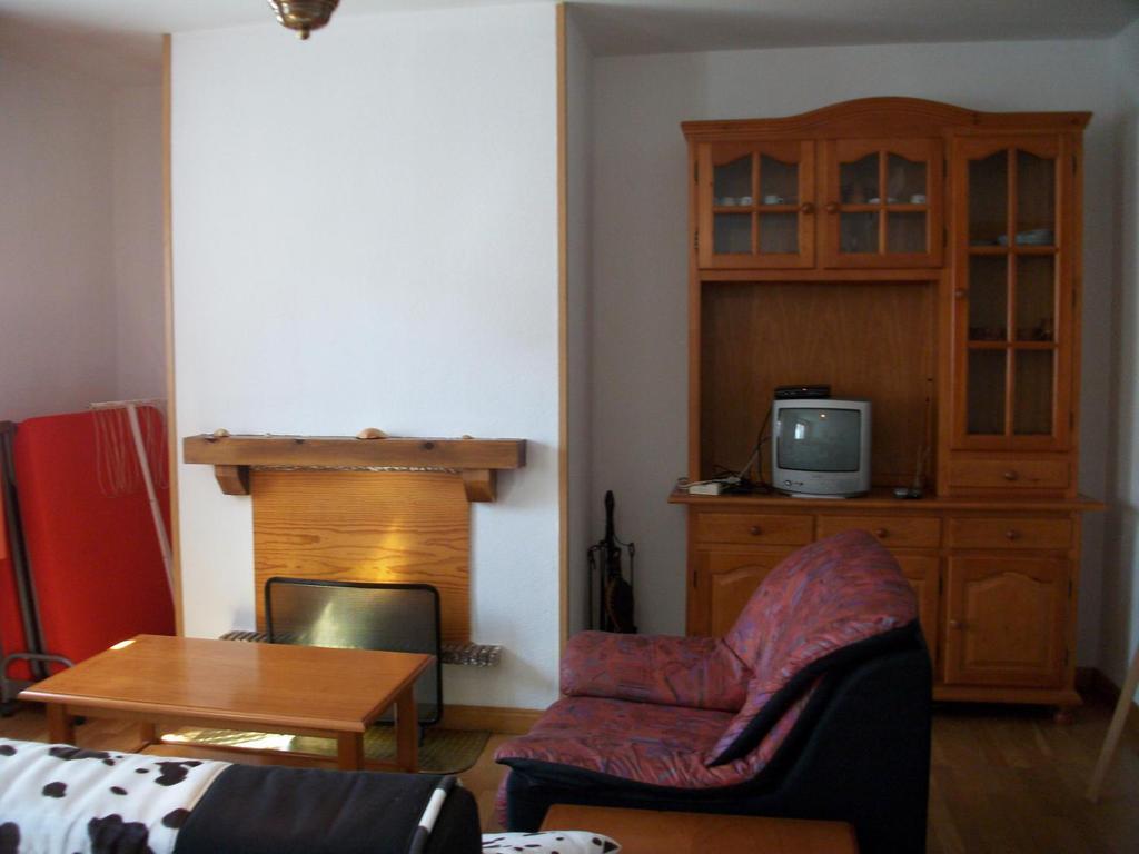 Apartamentos 3000 Jaca Bagian luar foto